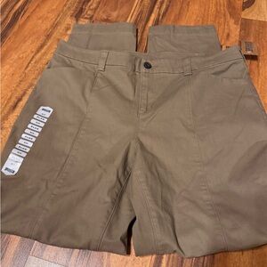 Duluth Trading Co womens Khaki Chinos